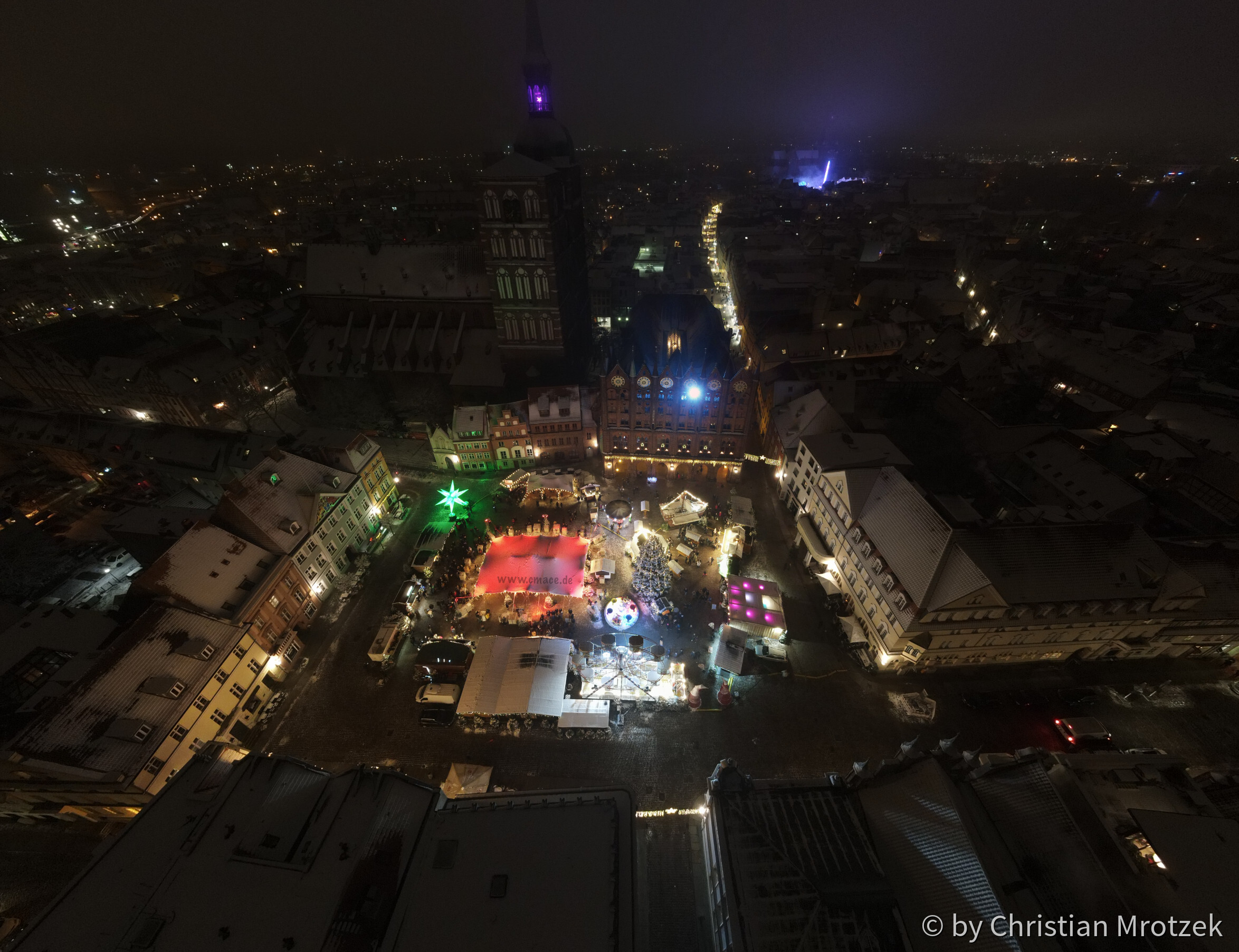 Weihnachtsmarkt Stralsund bei Nacht | Alter Markt