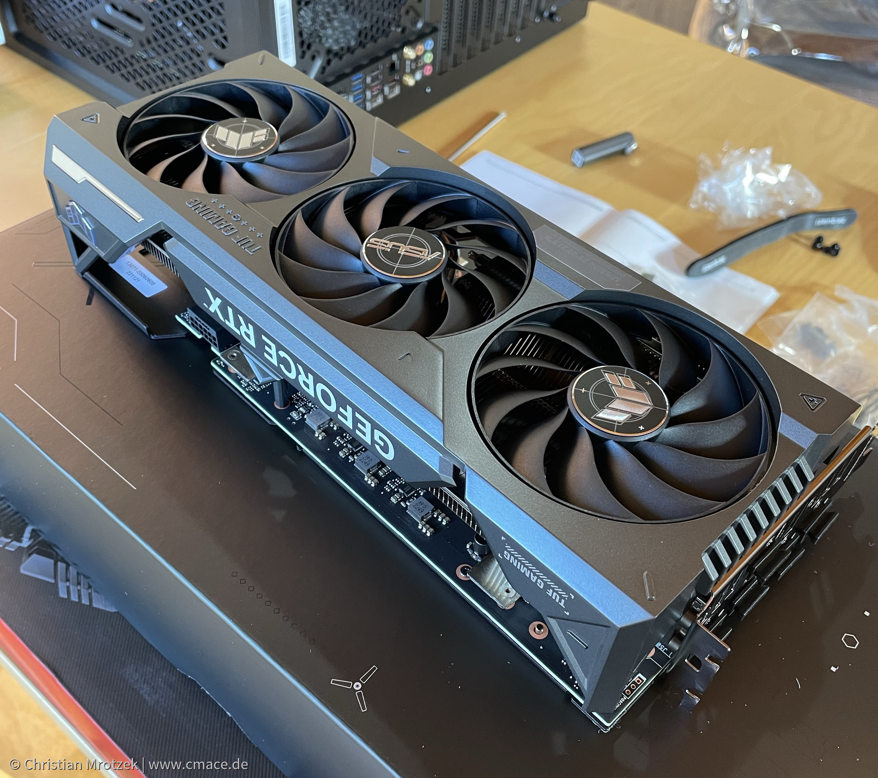 ASUS GeForce RTX 4070 Ti TUF GAMING OC, Grafikkarte